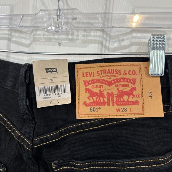 Levi's Men's 29 Black 501 Denim Shorts 9" inseam Button Fly Skater Grunge Irreg - Picture 5 of 8